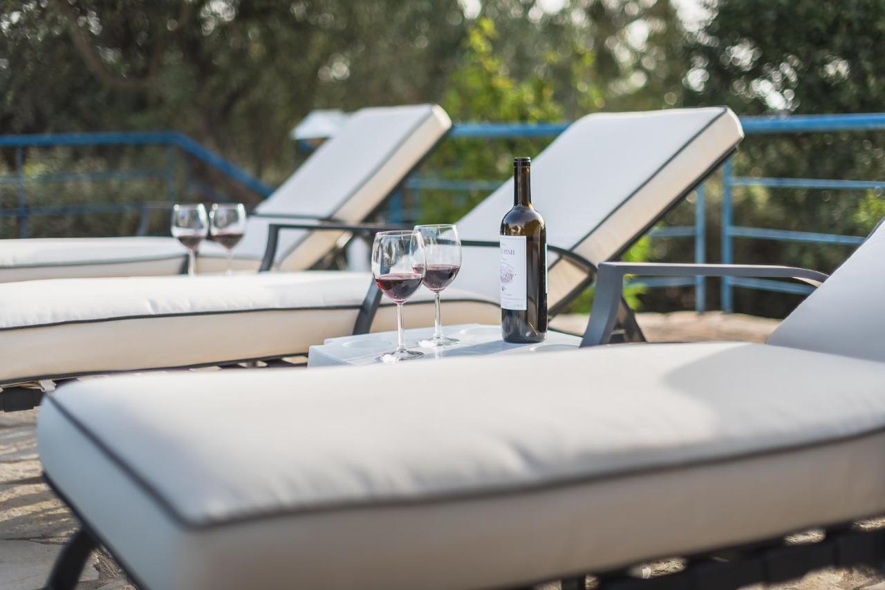 Summer Villa Pasiphae Private Pool - Bbq -Beach 2Min Kaap Soenion Buitenkant foto
