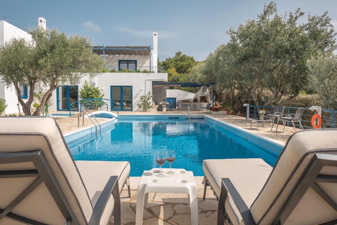 Summer Villa Pasiphae Private Pool - Bbq -Beach 2Min Kaap Soenion Buitenkant foto